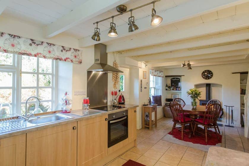 Bethel Cottage - Tregothnan Properties, Coombe