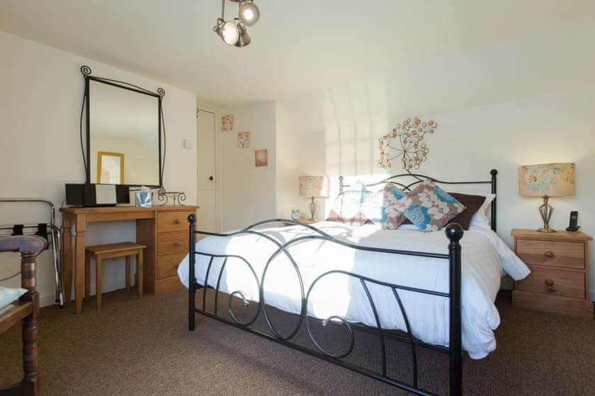 Bethel Cottage - Tregothnan Properties, Coombe