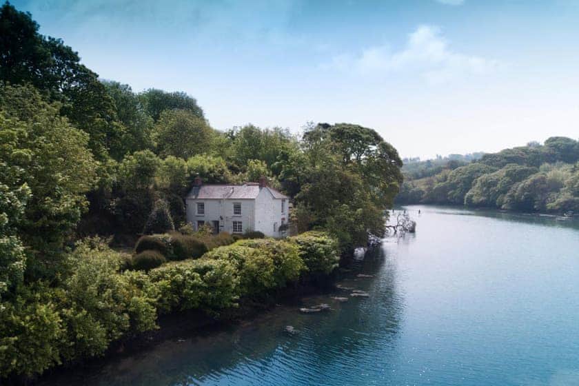 Bethel Cottage - Tregothnan Properties, Coombe