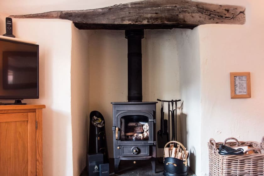 Riverside Cottage - Tregothnan Properties, Coombe