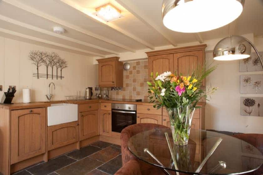 Riverside Cottage - Tregothnan Properties, Coombe