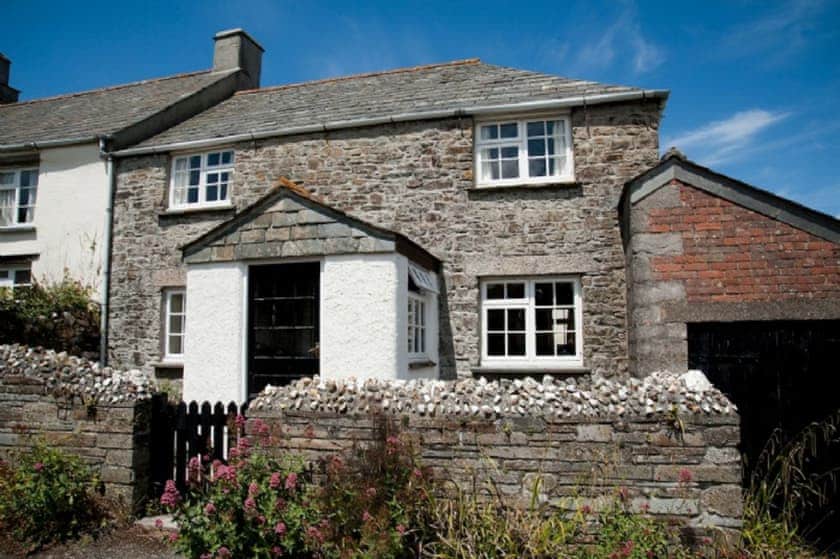 Barton Cottage - Barton and Church Cottages, Crackington Haven