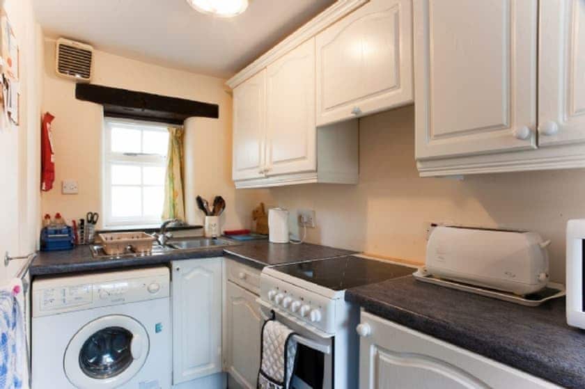 Barton Cottage - Barton and Church Cottages, Crackington Haven