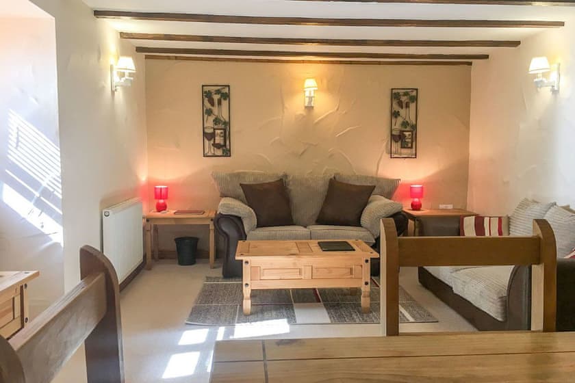 Fistral Cottage - Carnebo Holiday Barns, Perranporth