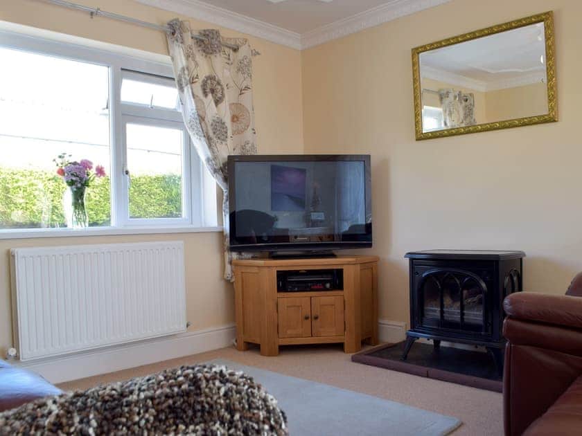 Living area | Sunshine Cottage, Kilgetty, near Saundersfoot