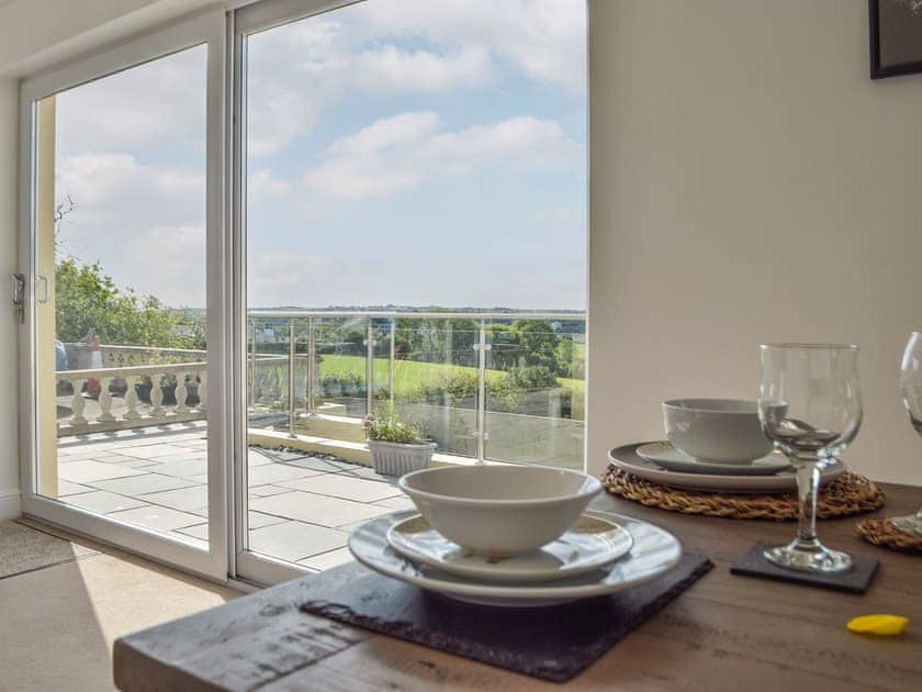 Dining Area | Sunshine Cottage, Kilgetty, near Saundersfoot