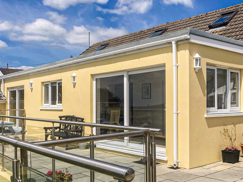 Exterior | Sunshine Cottage, Kilgetty, near Saundersfoot