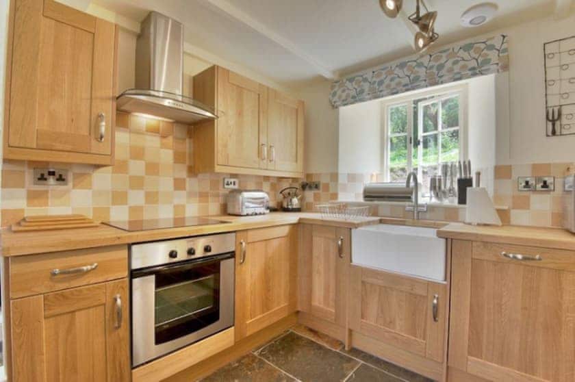 Holly Cottage - Tregothnan Properties, Coombe