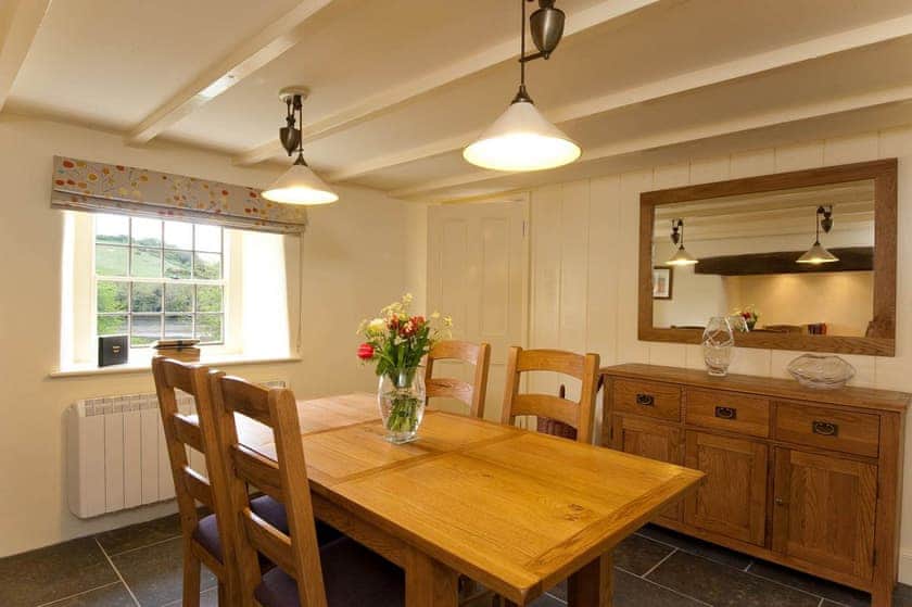 Turn a Penny - Tregothnan Properties, Coombe