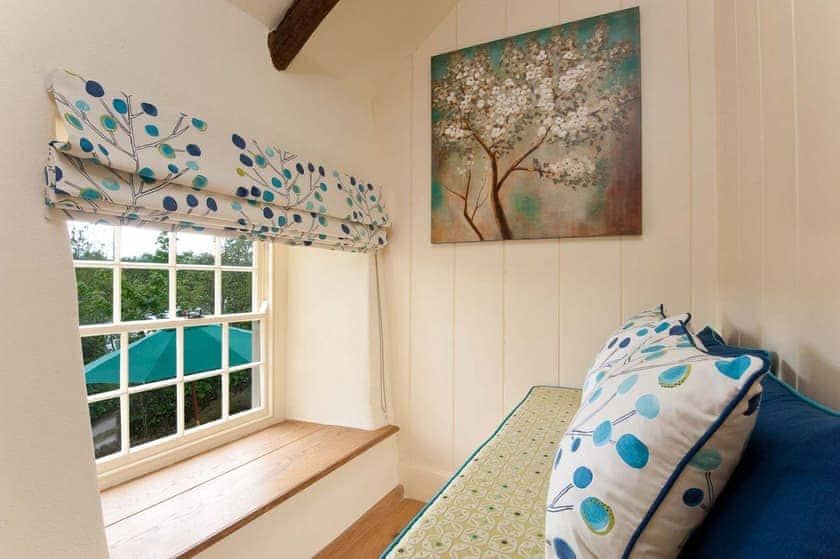 Turn a Penny - Tregothnan Properties, Coombe