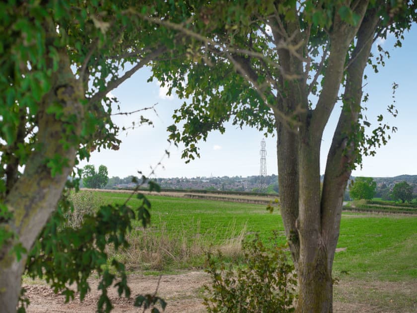 Surrounding area | The Milling Shed - Little Corkhill Farm Holidays, Newark