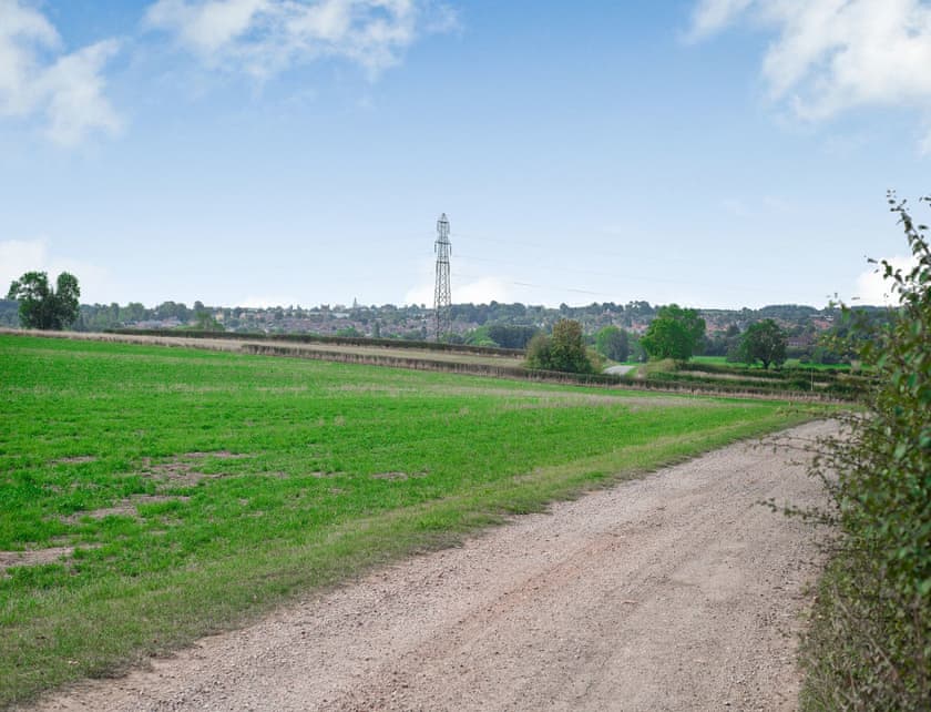 Surrounding area | The Milling Shed - Little Corkhill Farm Holidays, Newark