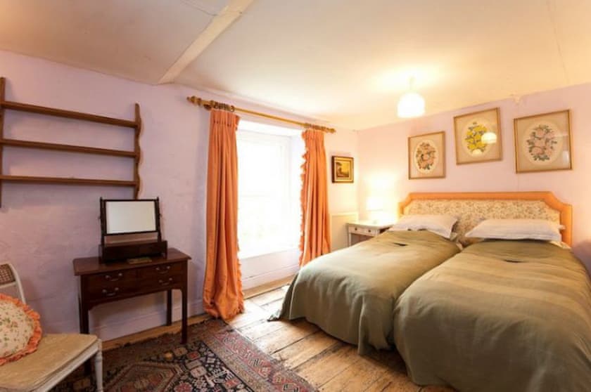 Helsett Farmhouse - Helsett Farm Cottages, Boscastle