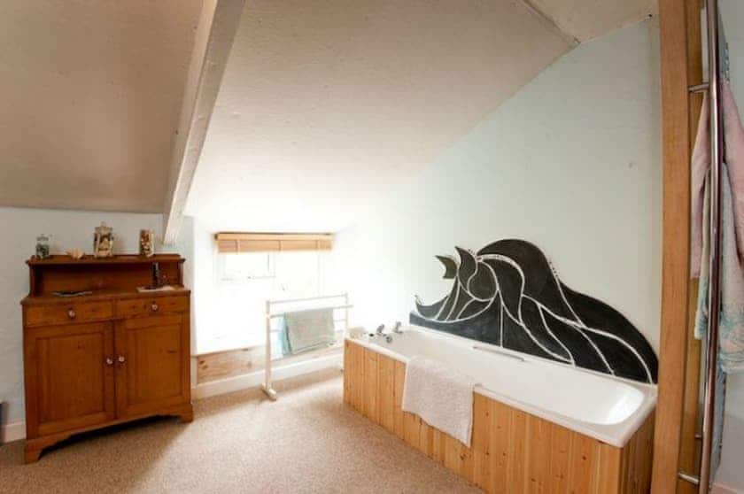 Helsett Farmhouse - Helsett Farm Cottages, Boscastle