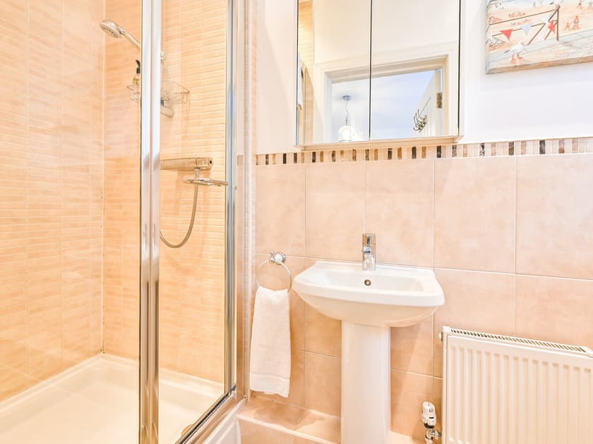 En-suite | Ellington Court #2, Torquay
