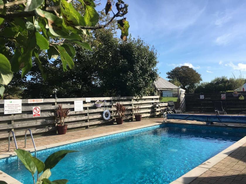 Towan Cottage - Carnebo Holiday Barns, Perranporth