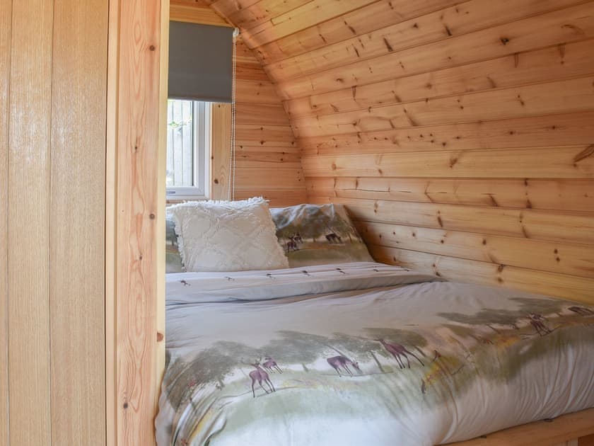 Bedroom | Joshua’s Den - Dorglwyd Farm Pods, Near Swansea