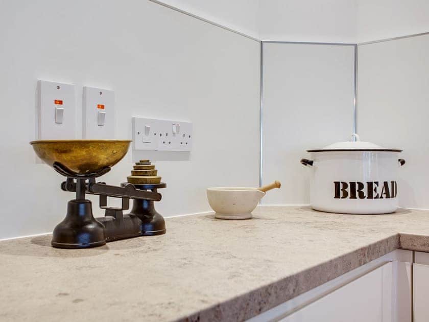 Fully equipped kitchen | Fieldview - Blinkbonny Cottages, Auchtermuchty