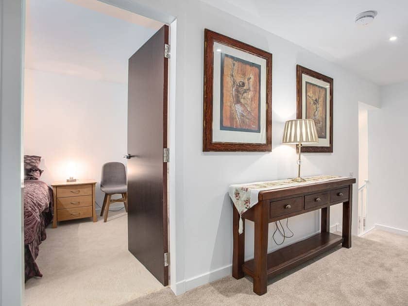 Upstairs hallway | Fieldview - Blinkbonny Cottages, Auchtermuchty
