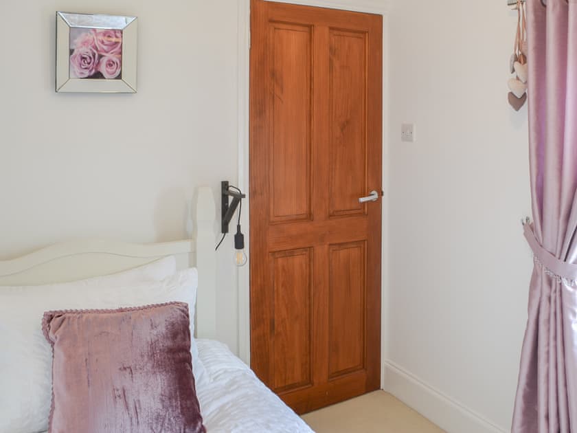 Bedroom | Crescent by the Sea, Newbiggin-by-the-Sea