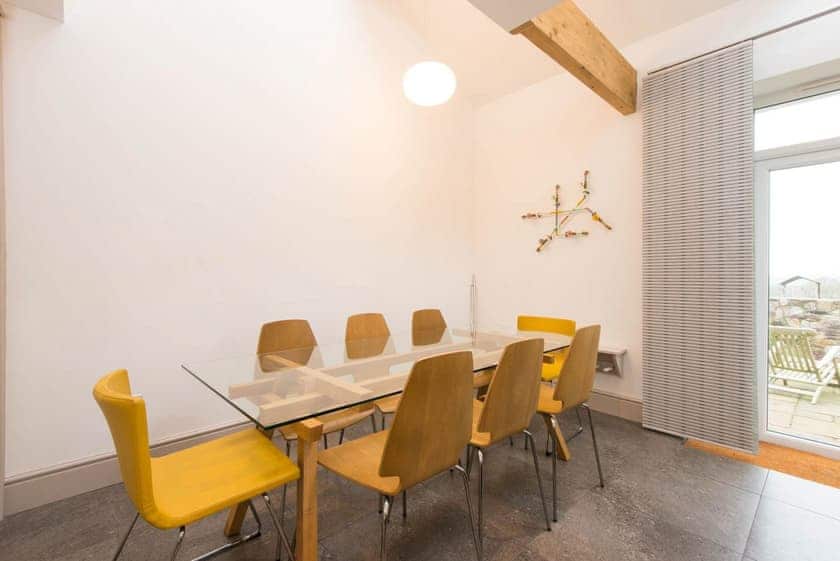 The Beehive - Butterbee Cottages, Tamar Valley