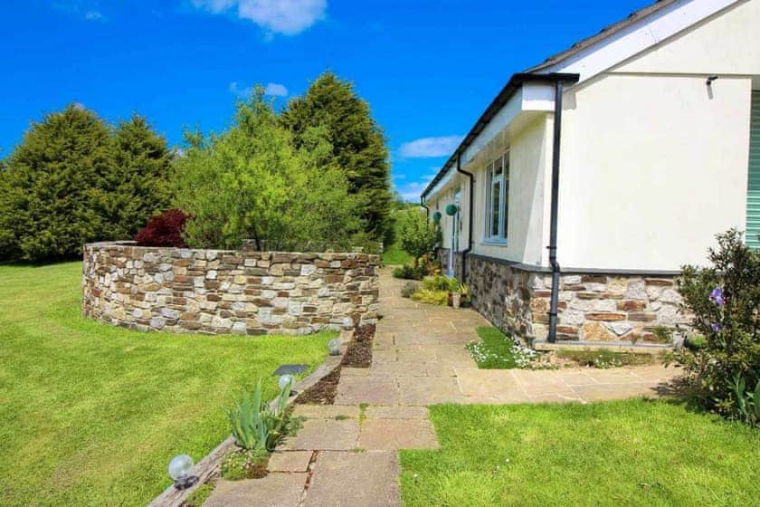 The Beehive - Butterbee Cottages, Tamar Valley