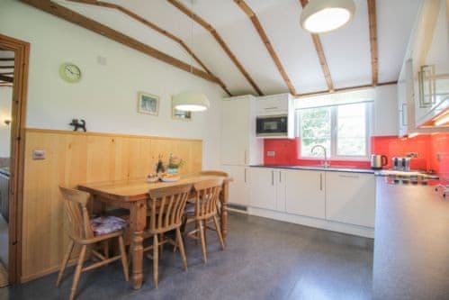 The Hut, Veryan