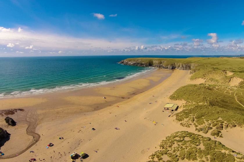 Springtide, Holywell Bay