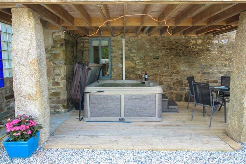 Lanxton Barn, Launceston
