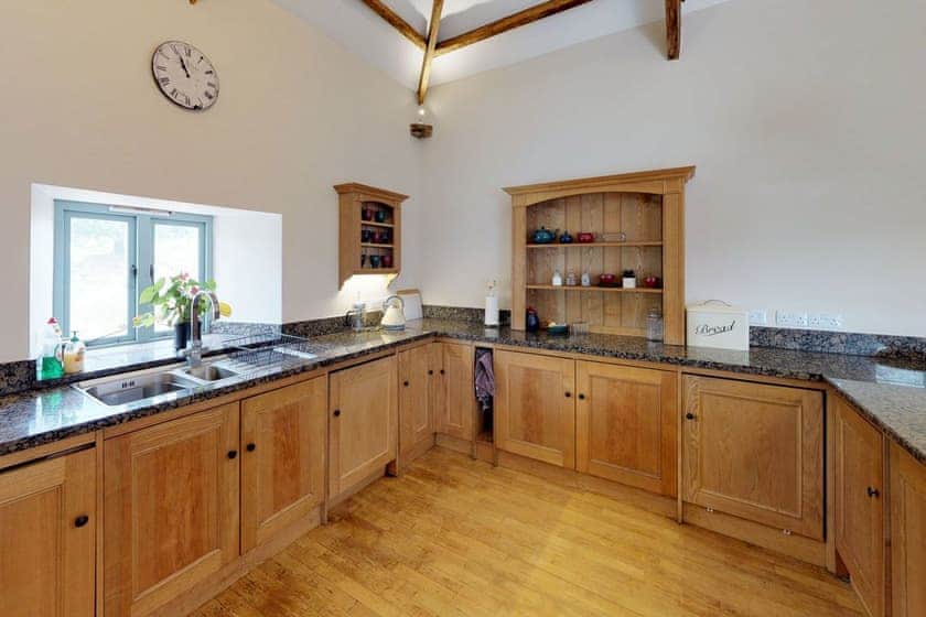 Lanxton Barn, Launceston