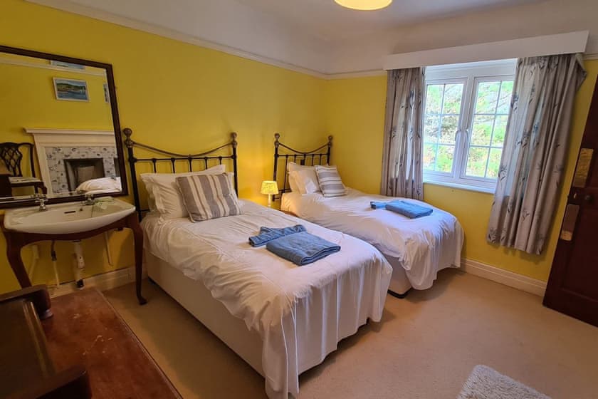 The White House, St Mawes