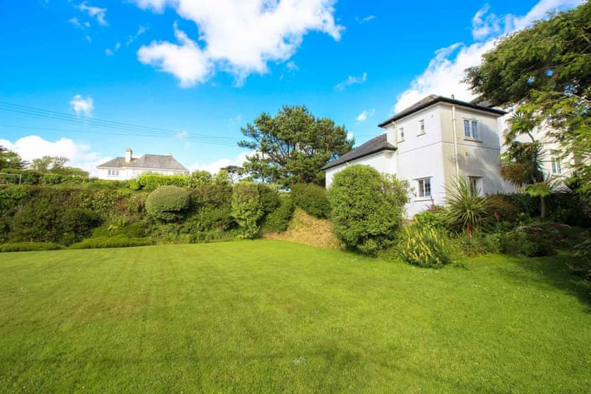 The White House, St Mawes