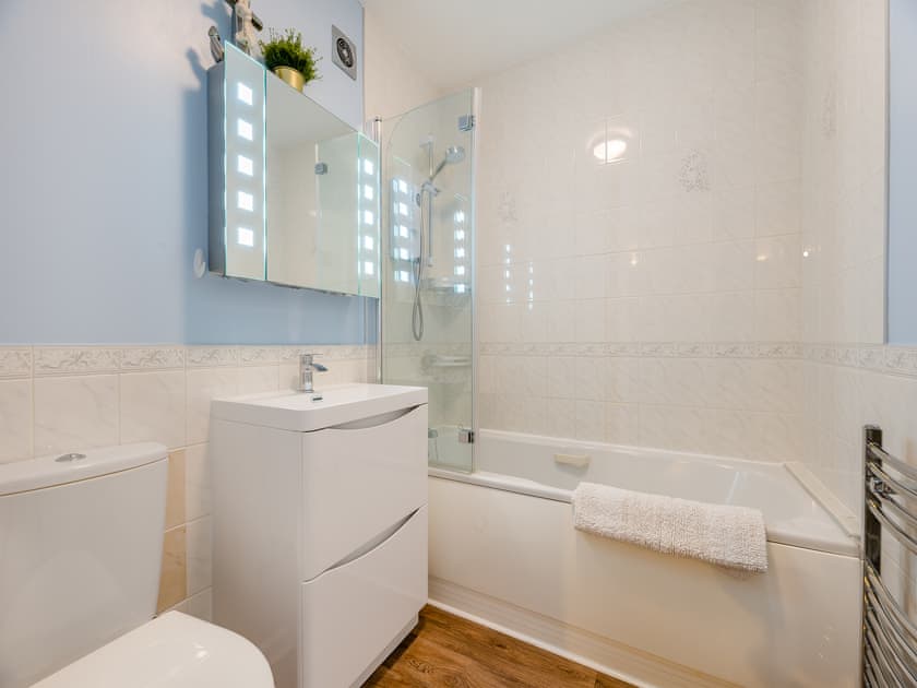 Bathroom | Dunes Court, Beadnell