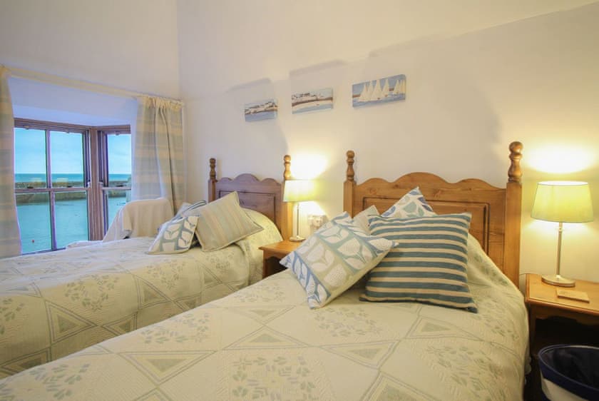 Cornerstone Cottage, Mousehole