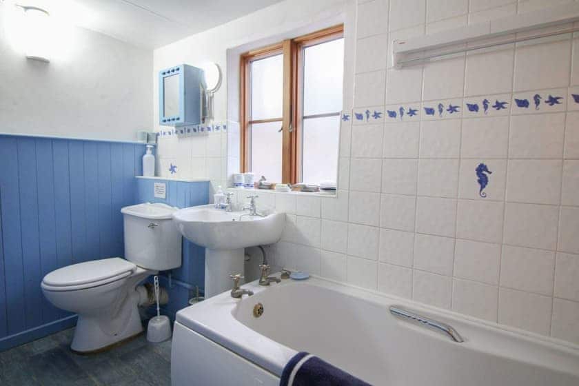 Cornerstone Cottage, Mousehole