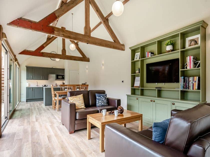 Open plan living space | The Cart House - Hatherop Cottages, Hatherop, near Cirencester