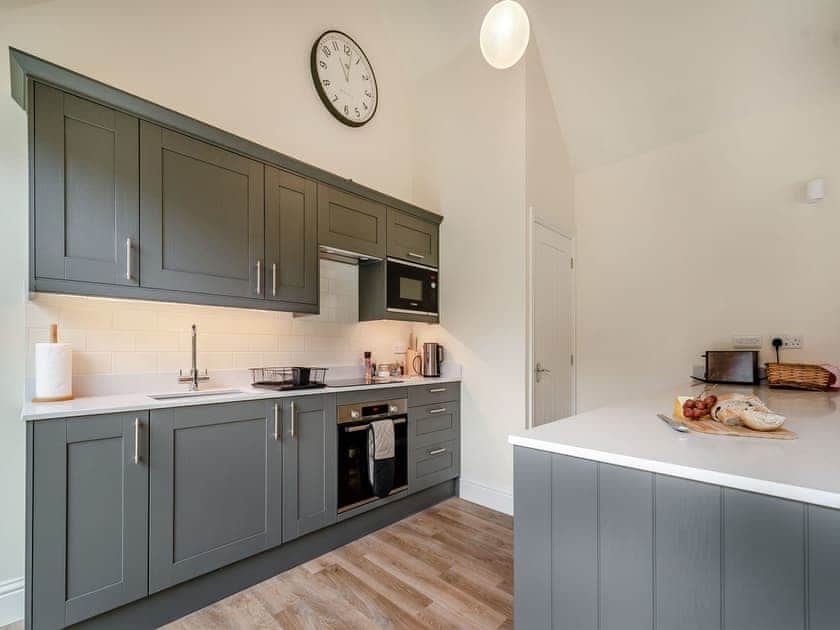 Kitchen area | The Cart House - Hatherop Cottages, Hatherop, near Cirencester