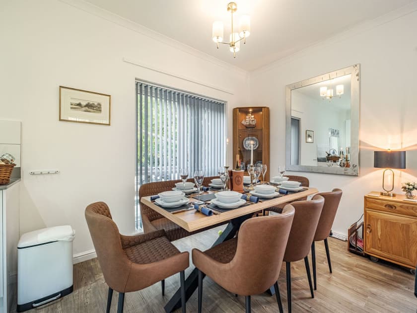 Dining Area | Victoria Park Mews, Victoria Park, London