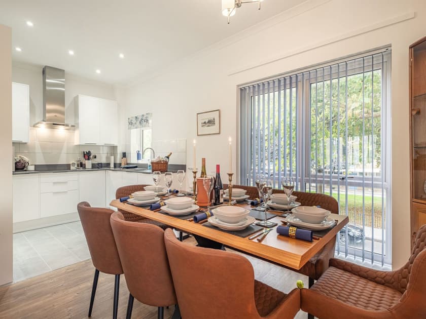 Dining Area | Victoria Park Mews, Victoria Park, London