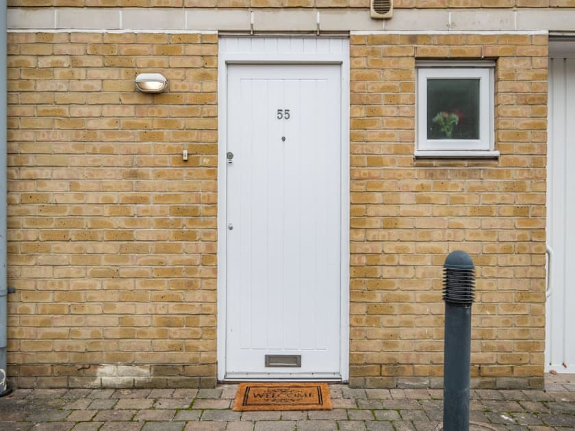 Exterior | Victoria Park Mews, Victoria Park, London