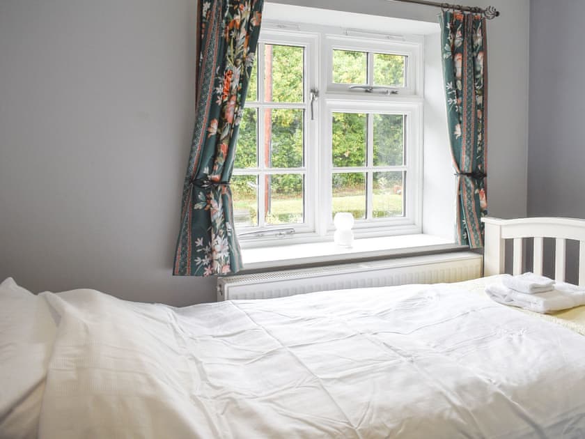 Single bedroom | Well Cottage, Horsham