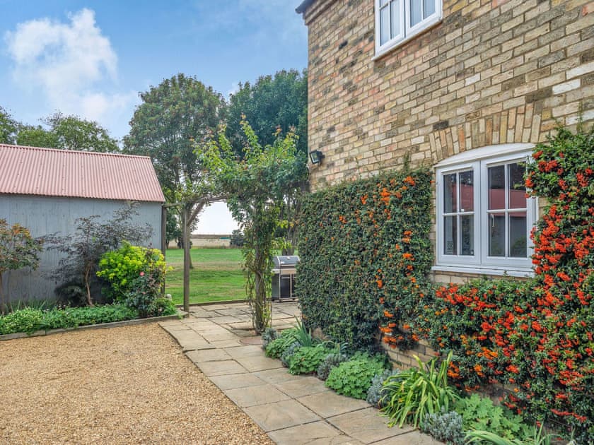 Exterior | Chittering Farm, Stretham, Ely