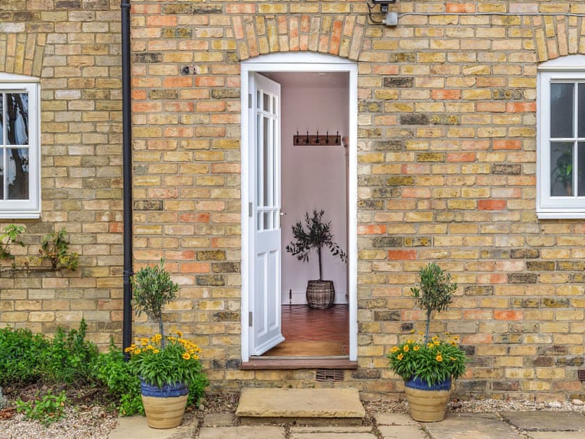 Exterior | Chittering Farm, Stretham, Ely