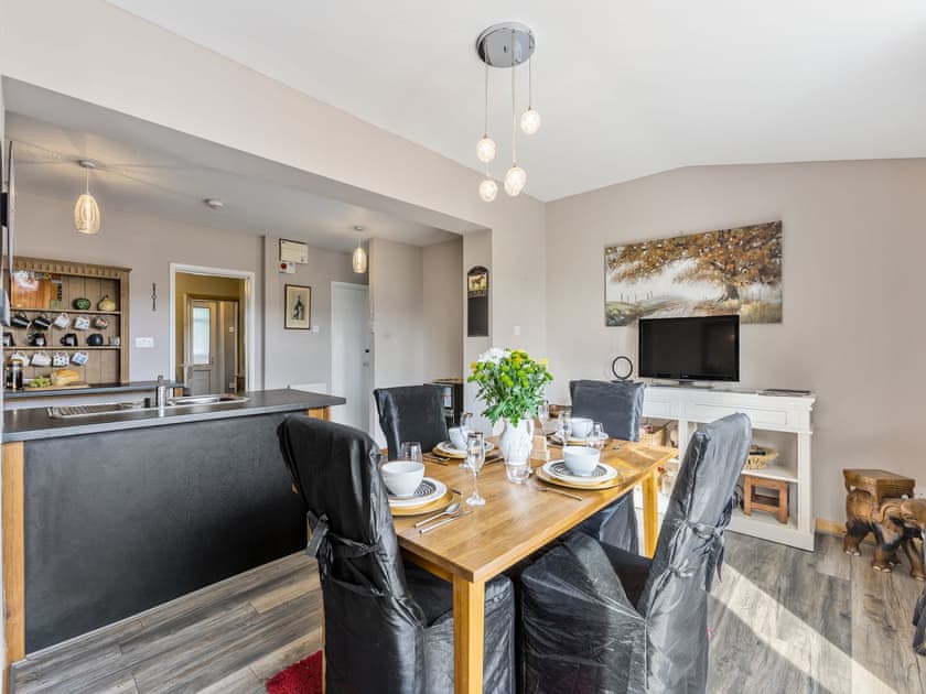 Kitchen/diner | Flyby Cottage, English Bicknor