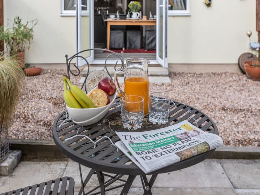 Outdoor area | Flyby Cottage, English Bicknor