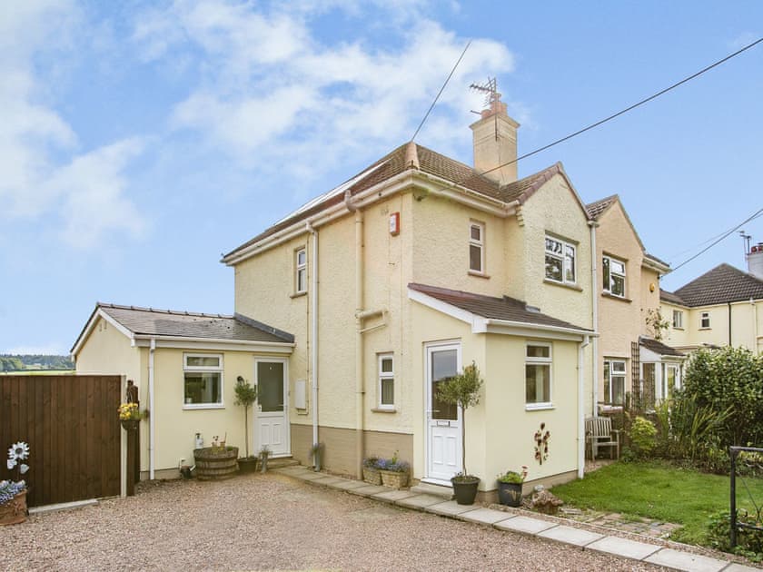Exterior | Flyby Cottage, English Bicknor