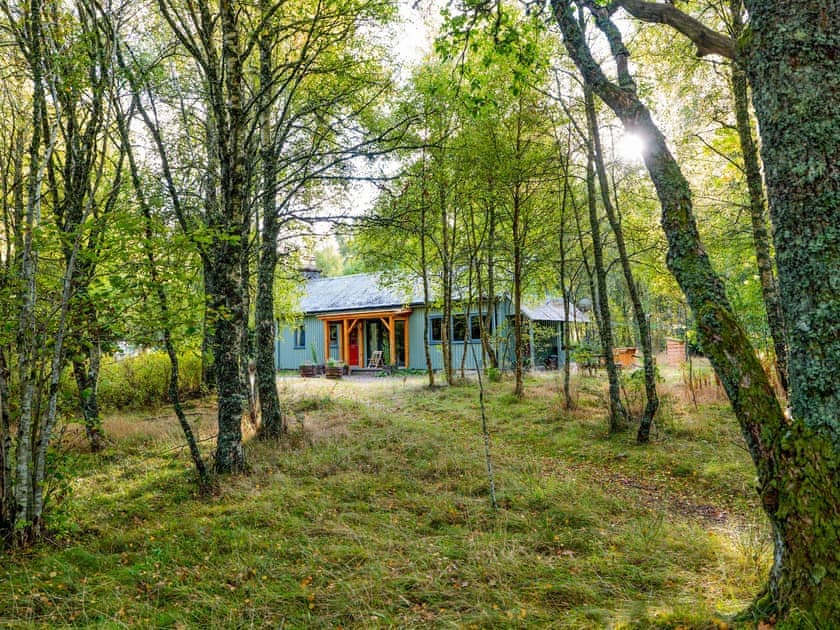 Exterior | Riverside Cottage - Kerrow House, Cannich