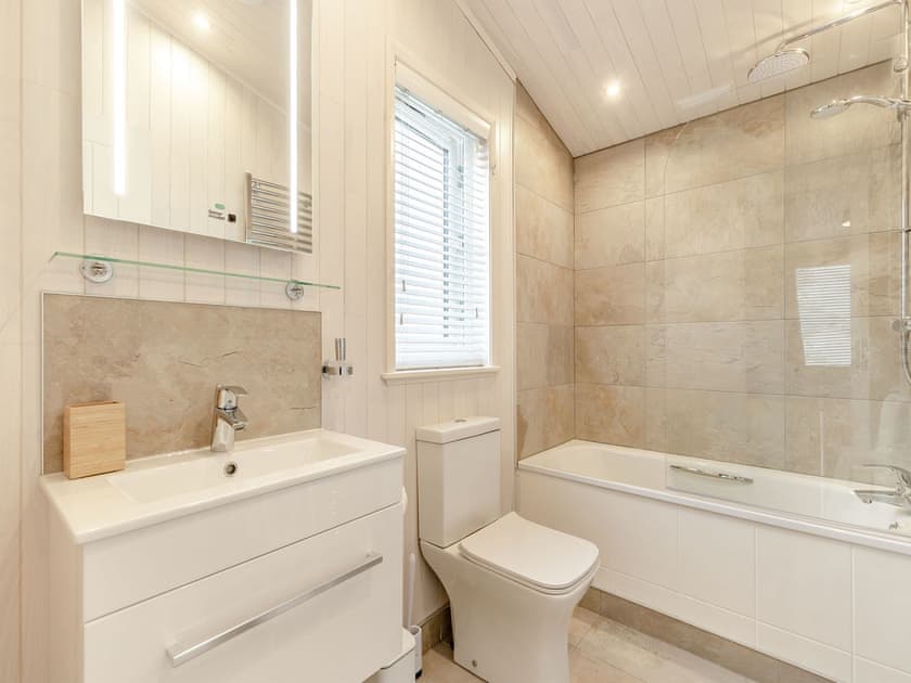 En-suite | Rosemary Lodge, Mercia Marina, near Derby
