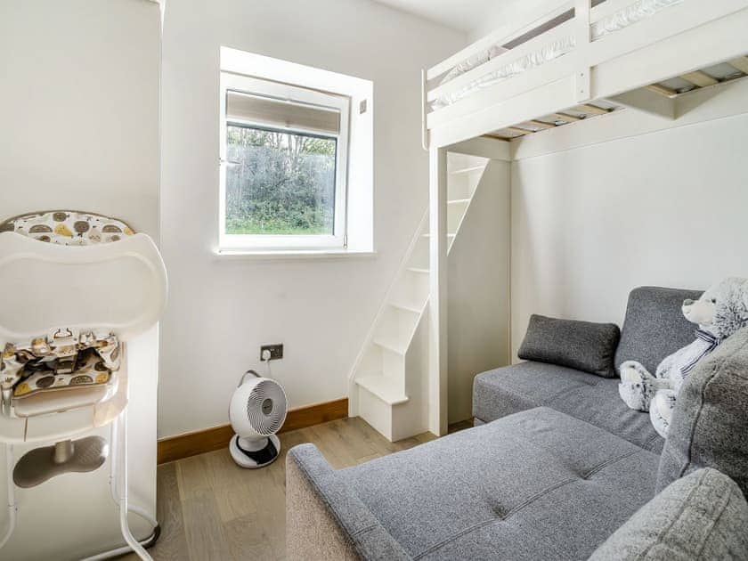 Bedroom | Y Gelli, Pontyates