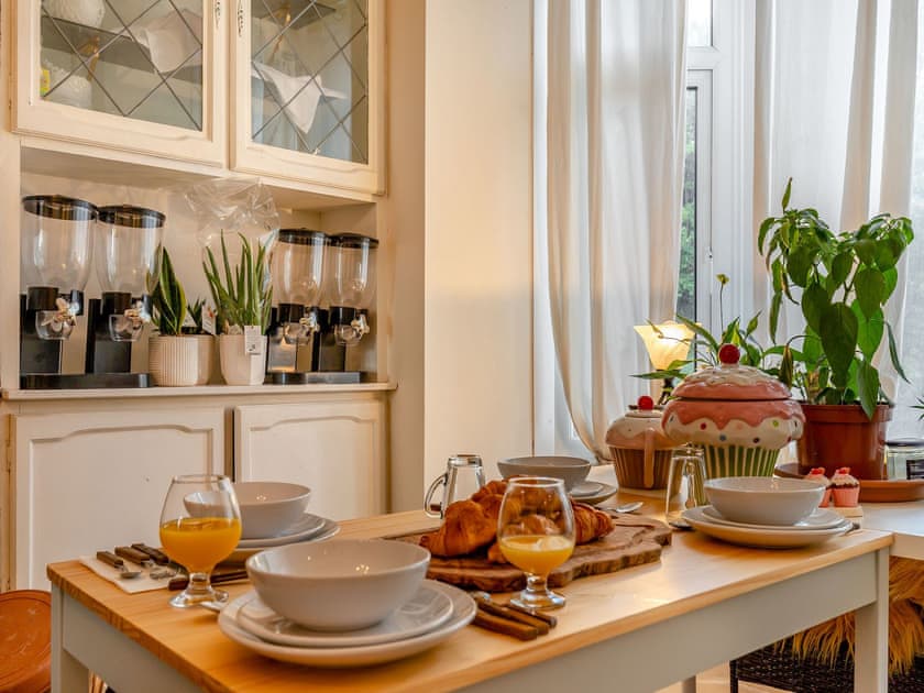 Kitchen/diner | 6 Fairfield Road, Buxton